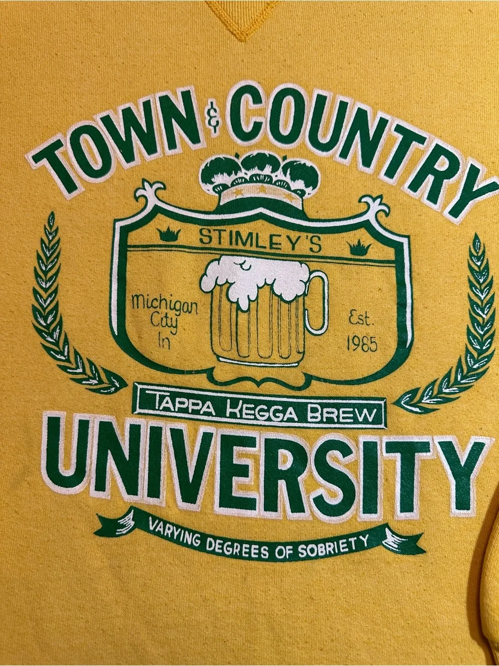 Vintage 90s Russell Athletic Beer Drinking Novelty Sweatshirt USA Mens Large